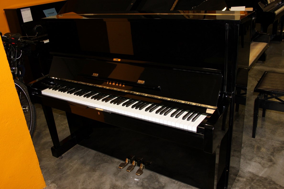 clic pour ouvrir dans un nouvel onglet Piano droit Yamaha U1 à acheter sur Montpellier